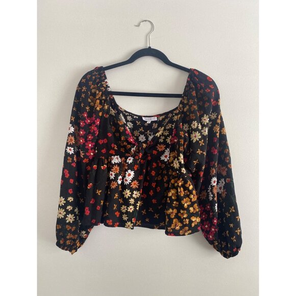 Patrons of Peace Tops - Patrons Of Peace Women’s Black Floral Puff Sleeve Rayon Crop Top Size S